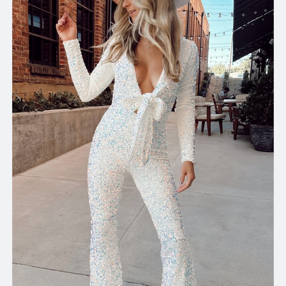 SHOW ME YOUR MUMU MARTINA JUMPSUIT IN WHITE